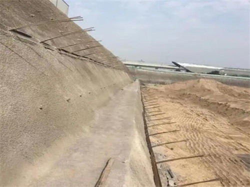 润州河道边坡加固